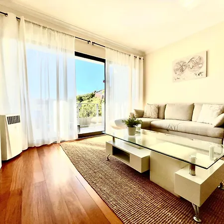 Plaza Charming Flat *