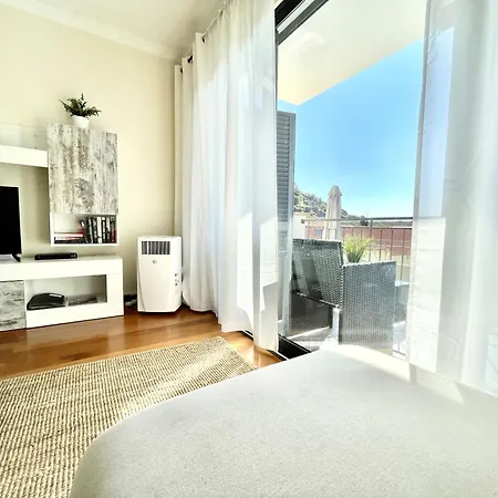 Plaza Charming Flat 아파트