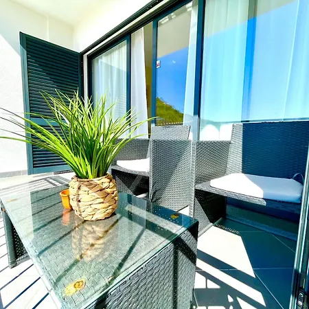 Plaza Charming Flat Apartment