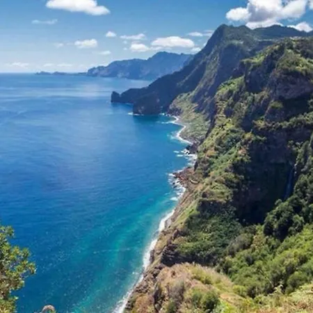 Plaza Charming Flat Santa Cruz (Madeira)