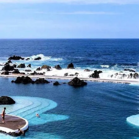 Plaza Charming Flat Santa Cruz (Madeira)