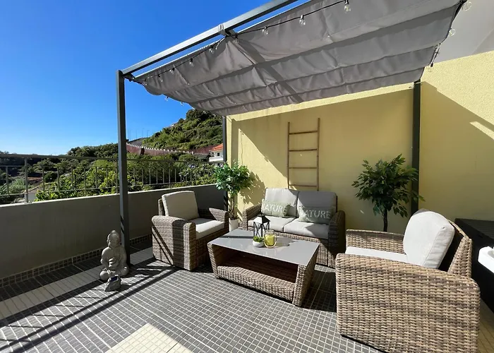 Plaza Charming Flat * Santa Cruz (Madeira)